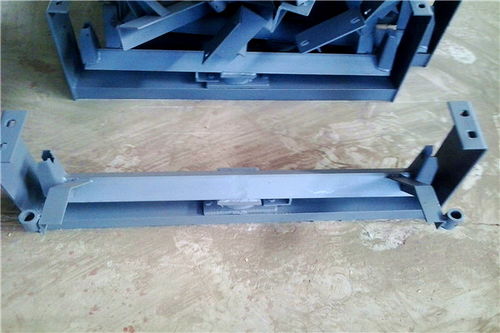 明鑫輸送機(jī)械 圖 托輥支架生產(chǎn)廠家 巴中托輥支架